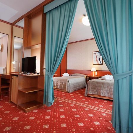 Hotel Savoia Thermae & Spa (Adults Only) Abano Terme Exterior photo